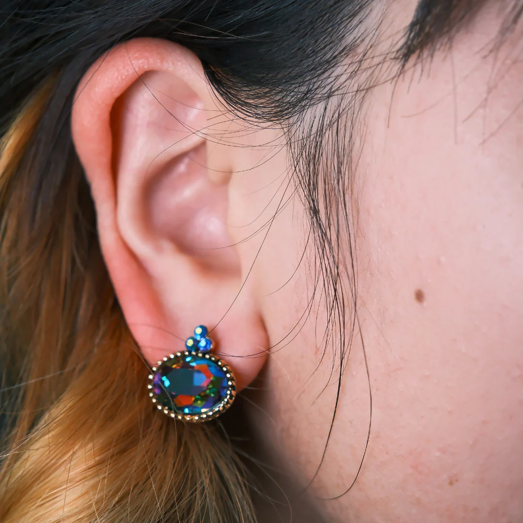 Oval Stud Earrings - Image 3